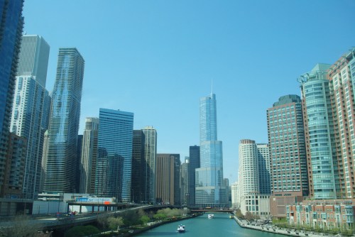 Trump Tower, Chicago river